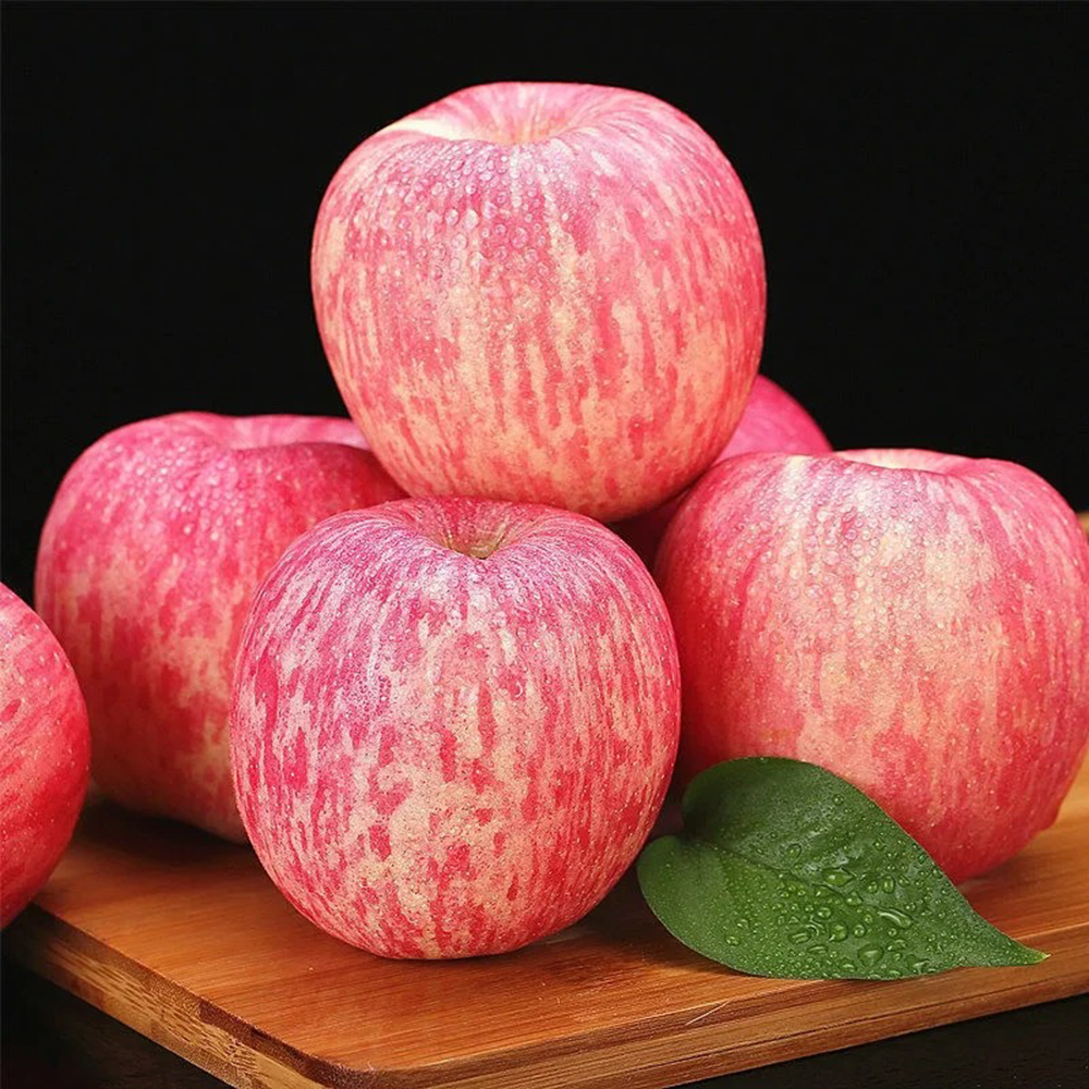 20 Apple Seeds - Premium Quality for Home Orchards, High Germination Rate